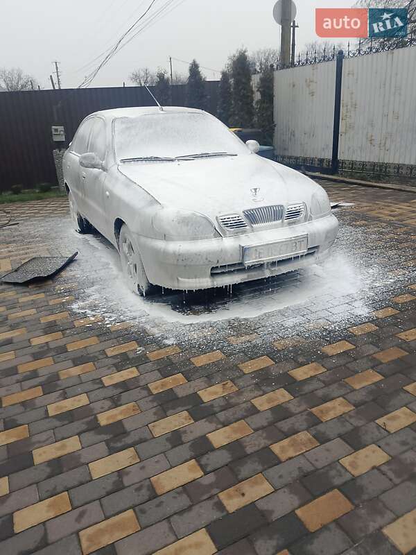 Седан Daewoo Lanos 2003 в Ичне