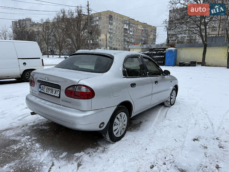Седан Daewoo Lanos 2003 в Днепре