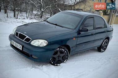 Седан Daewoo Lanos 2001 в Днепре