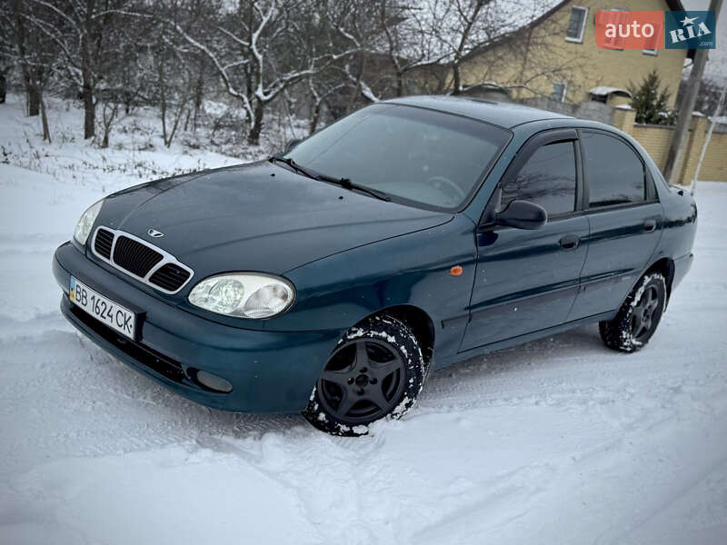Daewoo Lanos 2001