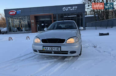 Седан Daewoo Lanos 2006 в Киеве