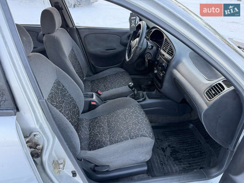 Седан Daewoo Lanos 2006 в Києві фото 19 Седан Daewoo Lanos 2006 в Києві