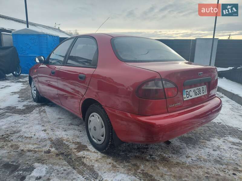 Седан Daewoo Lanos 2008 в Старокостянтинові