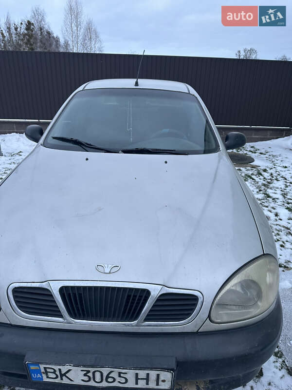 Седан Daewoo Lanos 2007 в Сарнах