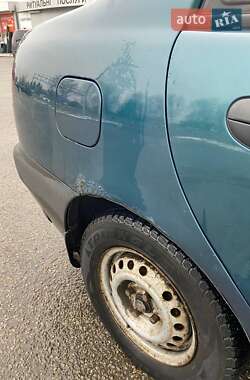 Седан Daewoo Lanos 2002 в Киеве