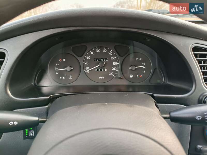 Седан Daewoo Lanos 2006 в Ромнах