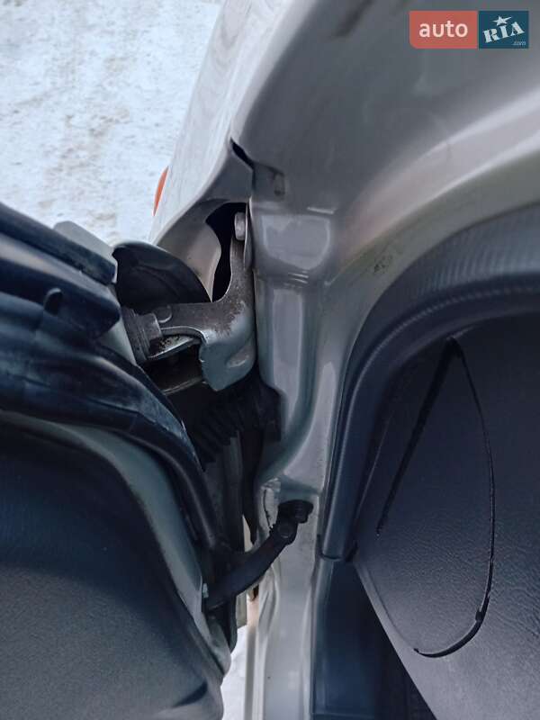 Седан Daewoo Lanos 2004 в Житомирі