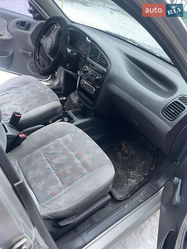 Седан Daewoo Lanos 2002 в Остроге фото 4 Седан Daewoo Lanos 2002 в Остроге