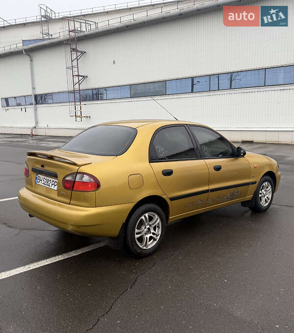 Седан Daewoo Lanos 2003 в Белгороде-Днестровском