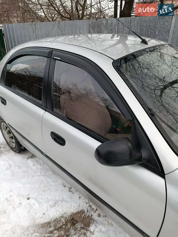 Седан Daewoo Lanos 2006 в Днепре