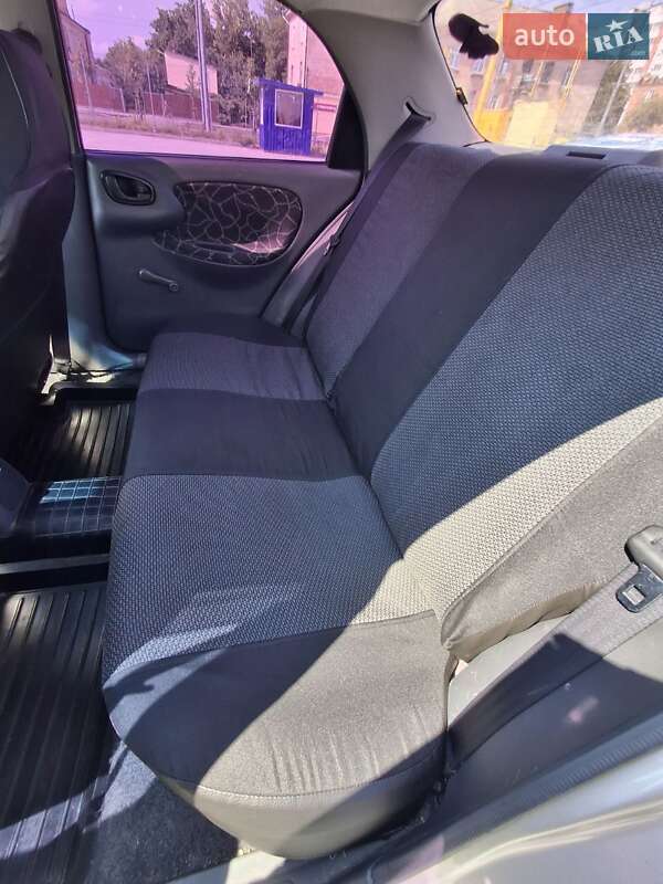 Седан Daewoo Lanos 2004 в Виннице