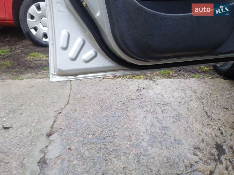 Седан Daewoo Lanos 2003 в Прилуках