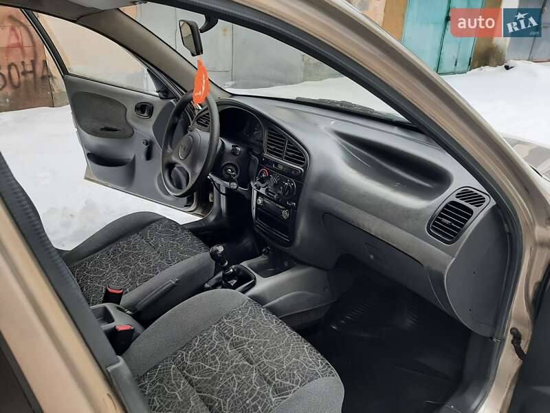 Седан Daewoo Lanos 2007 в Житомире