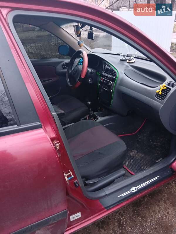 Седан Daewoo Lanos 2005 в Запорожье