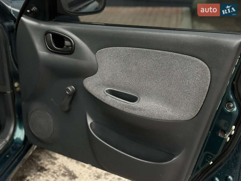 Седан Daewoo Lanos 2004 в Трускавце