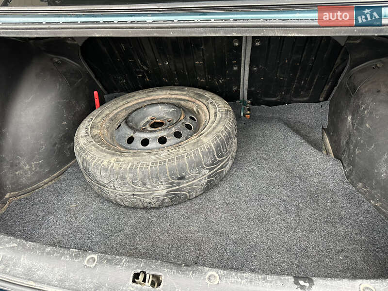 Седан Daewoo Lanos 2004 в Трускавце