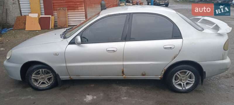 Седан Daewoo Lanos 2005 в Горишних Плавнях