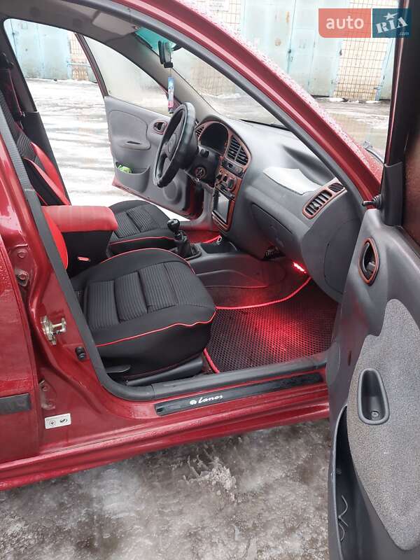 Седан Daewoo Lanos 2006 в Киеве