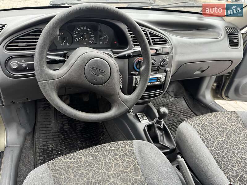 Седан Daewoo Lanos 2005 в Запорожье