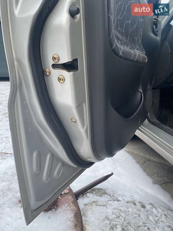 Хэтчбек Daewoo Lanos 2003 в Сумах фото 7 Хэтчбек Daewoo Lanos 2003 в Сумах