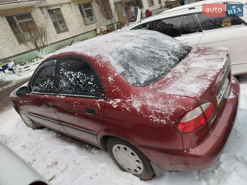 Седан Daewoo Lanos 2003 в Киеве
