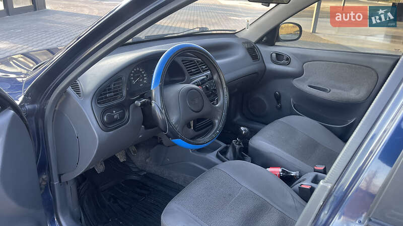 Седан Daewoo Lanos 2005 в Врадиевке