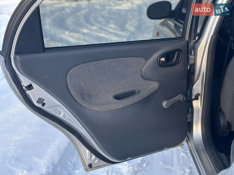 Седан Daewoo Lanos 2007 в Днепре