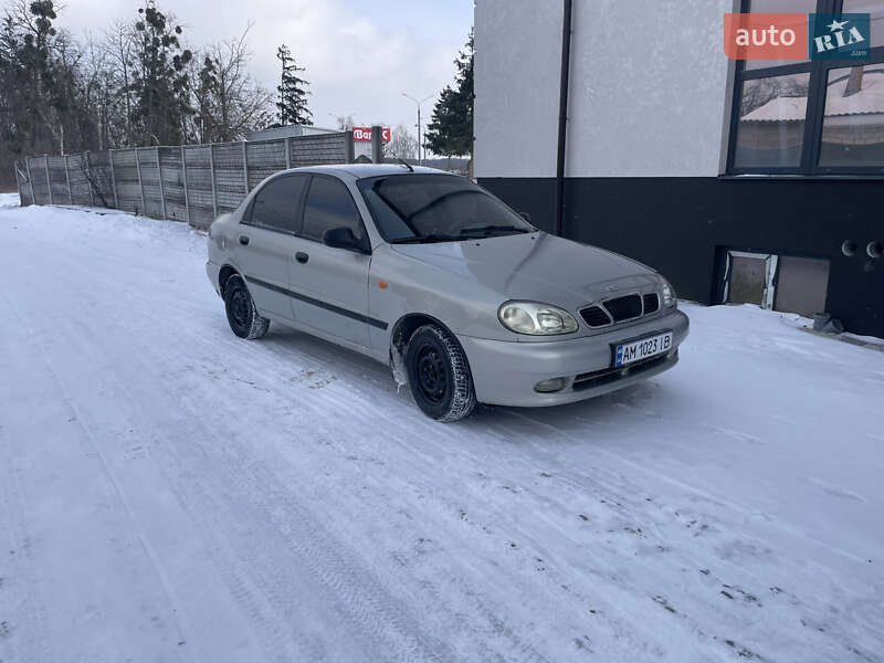 Седан Daewoo Lanos 2008 в Виннице