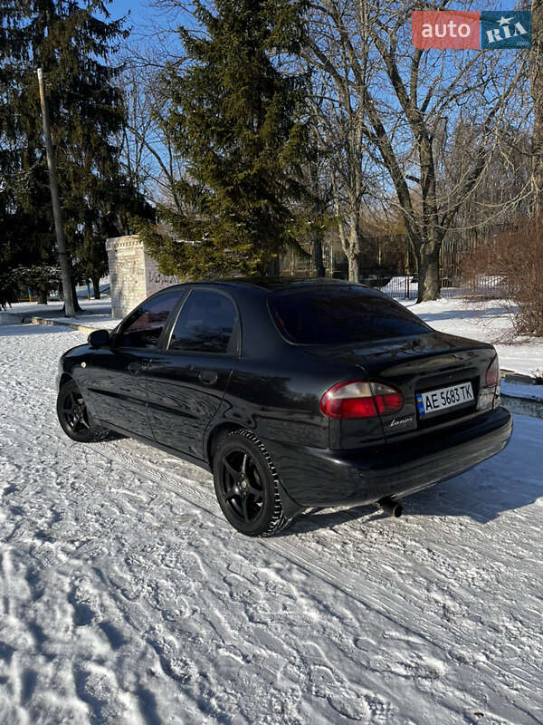 Седан Daewoo Lanos 2009 в Вольногорске