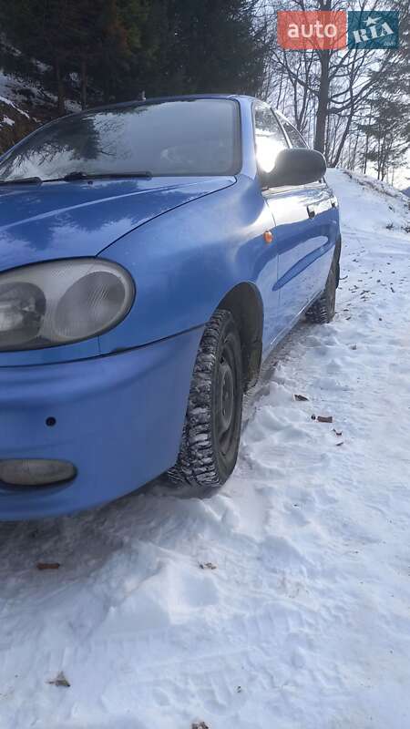 Седан Daewoo Lanos 2007 в Косове