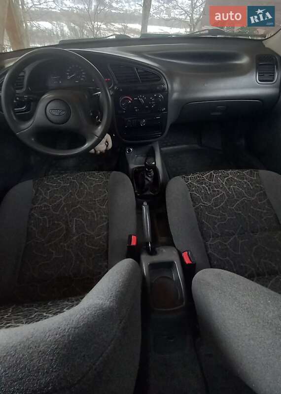 Седан Daewoo Lanos 2007 в Косове