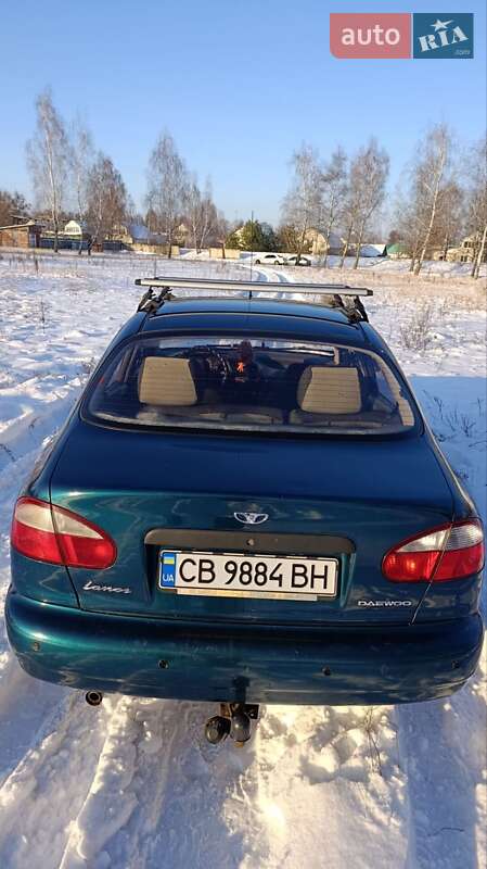 Седан Daewoo Lanos 2004 в Сновську