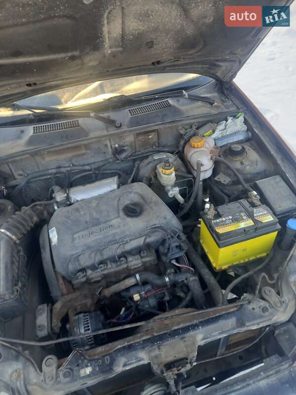 Седан Daewoo Lanos 2008 в Виннице