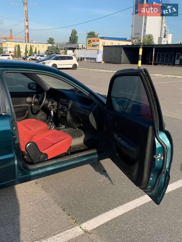 Хэтчбек Daewoo Lanos 1998 в Киеве