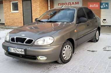 Седан Daewoo Lanos 2003 в Кременчуці