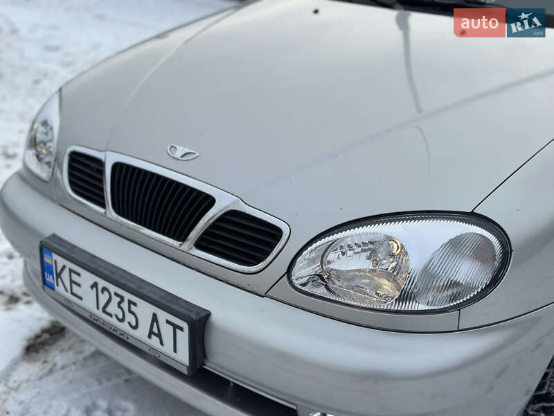 Седан Daewoo Lanos 2004 в Кривом Роге