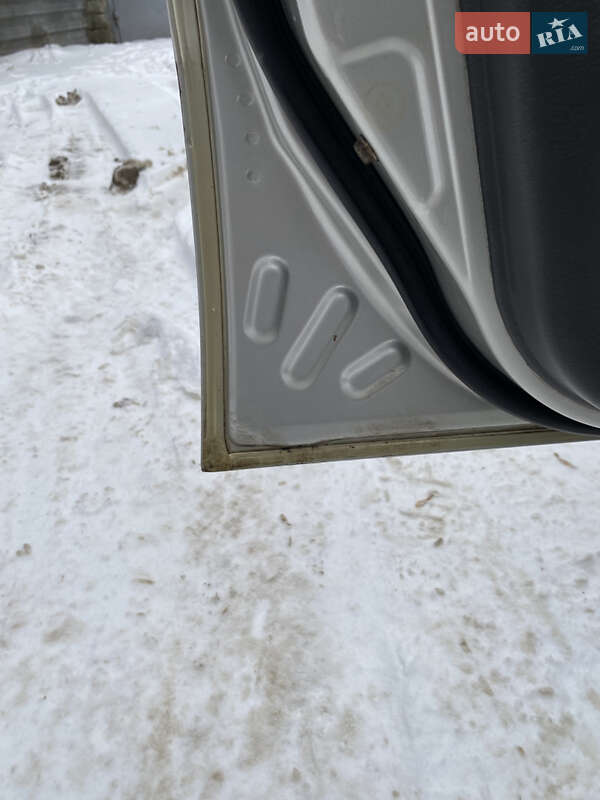 Седан Daewoo Lanos 2003 в Днепре