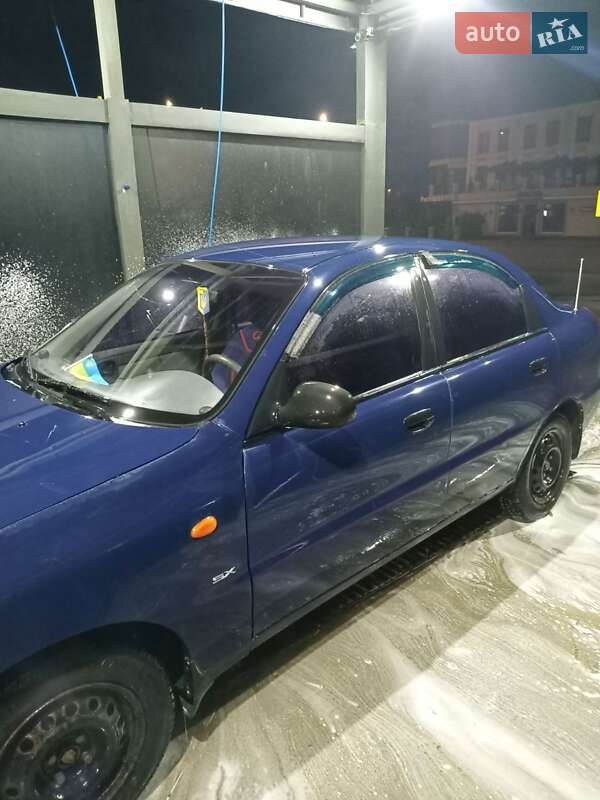 Седан Daewoo Lanos 2008 в Ивано-Франковске