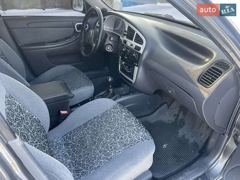 Седан Daewoo Lanos 2012 в Запорожье