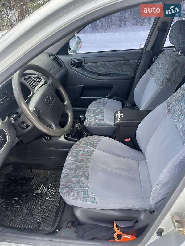 Седан Daewoo Lanos 2003 в Горишних Плавнях