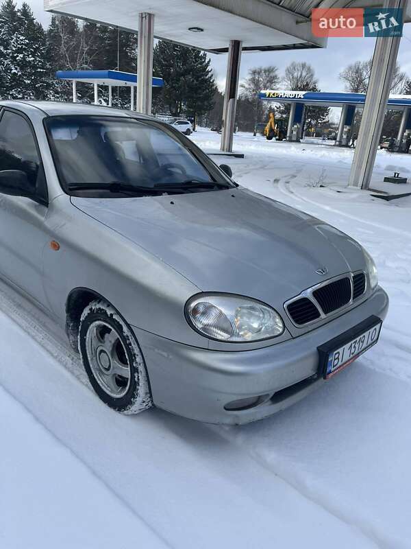 Седан Daewoo Lanos 2003 в Горишних Плавнях