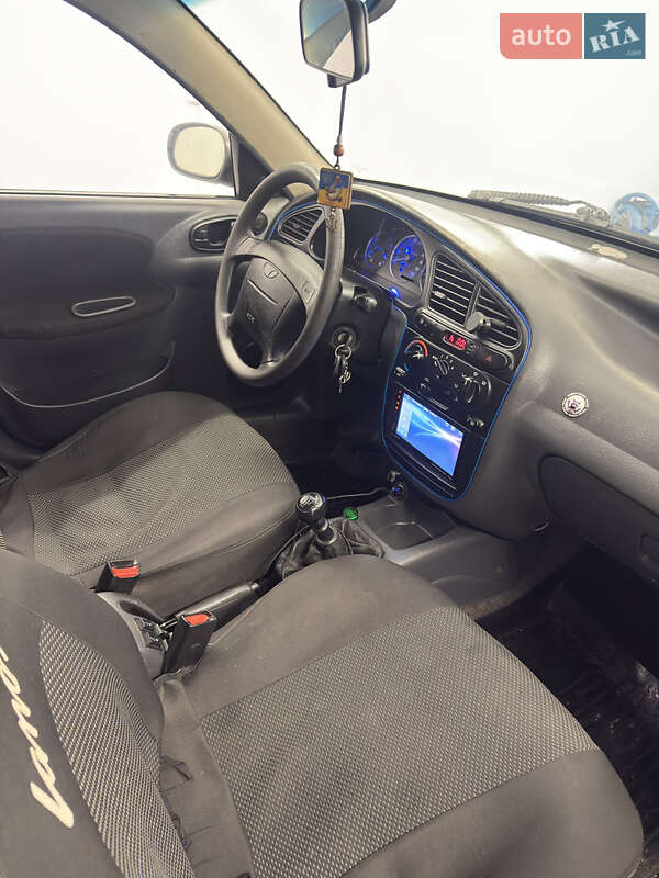 Седан Daewoo Lanos 2004 в Києві