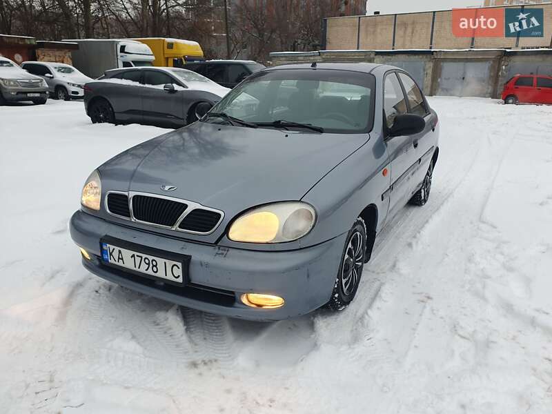Седан Daewoo Lanos 2011 в Києві
