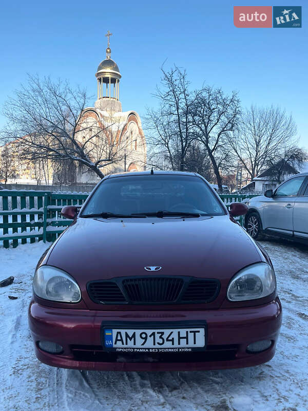 Хэтчбек Daewoo Lanos 2003 в Житомире