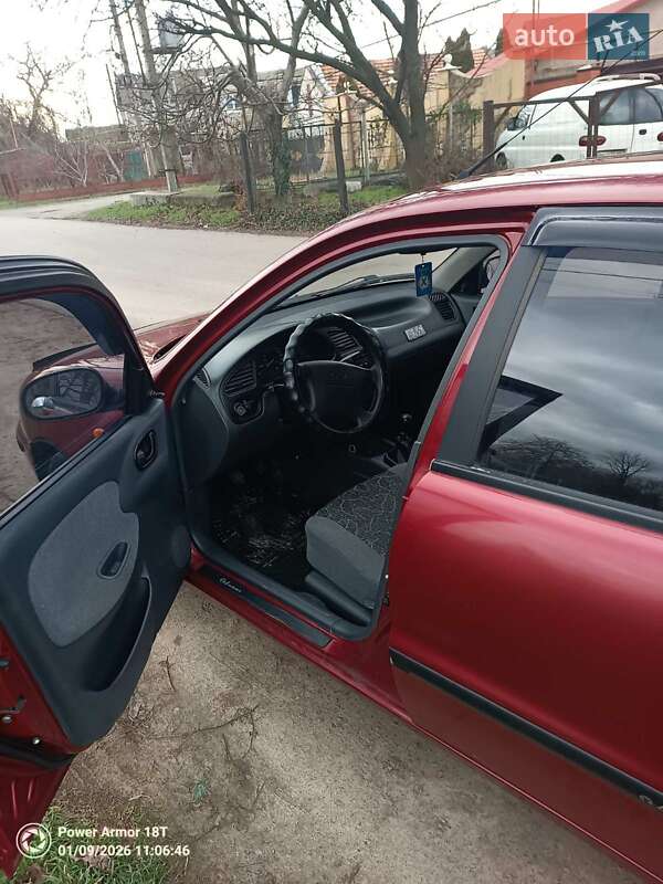 Седан Daewoo Lanos 2006 в Одессе