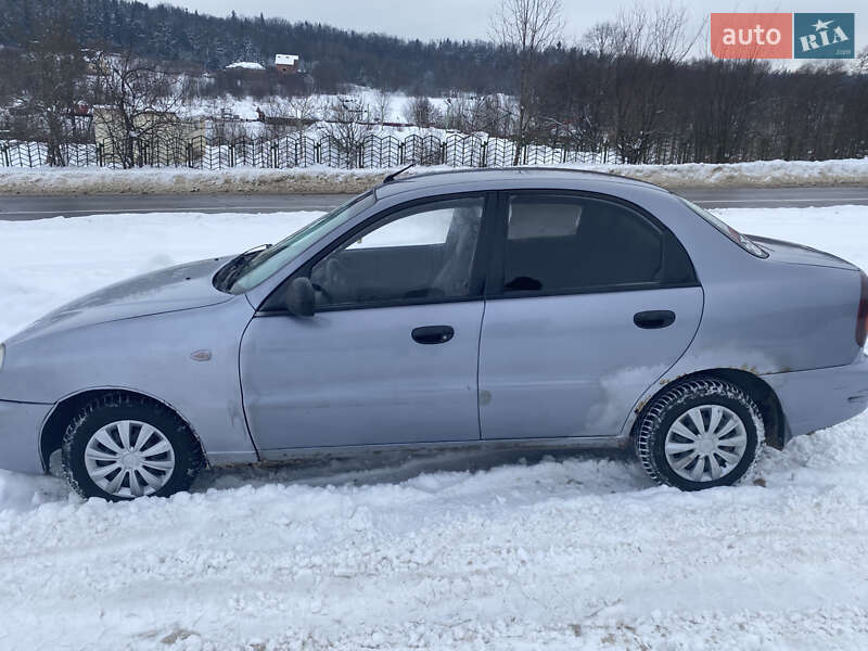 Седан Daewoo Lanos 2011 в Львове