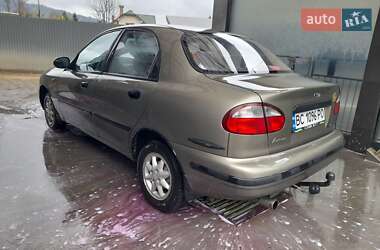 Седан Daewoo Lanos 2004 в Львове
