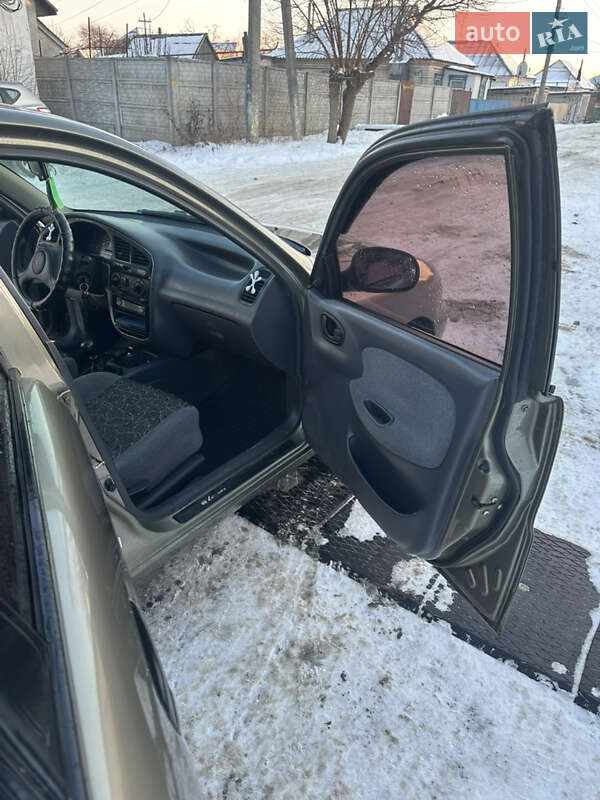 Седан Daewoo Lanos 2006 в Дніпрі