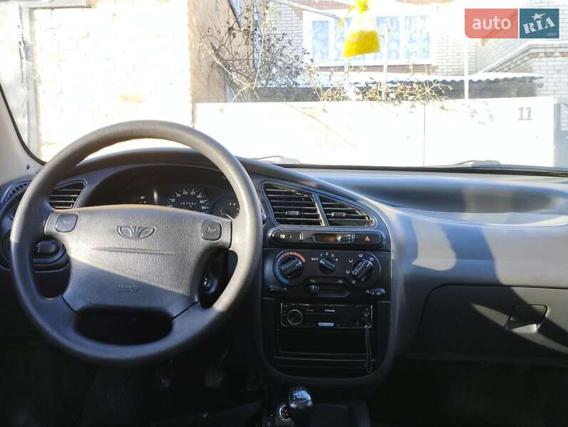 Седан Daewoo Lanos 2004 в Липовой Долине