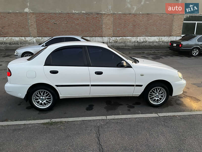 Седан Daewoo Lanos 2004 в Полтаве